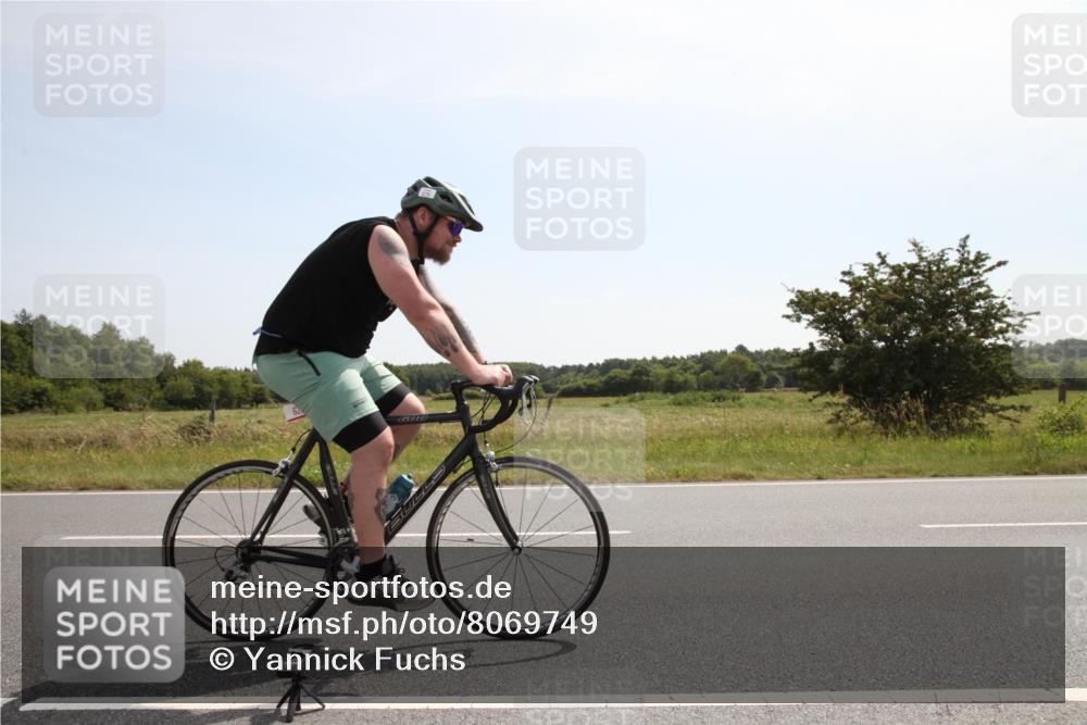 22.06.2025 - Viking Triathlon Yannick Fuchs http://msf.ph/oto/8069749 22.06.2025 11:38:07 Radfahren 4, 71, 480, 609, 629 meine-sportfotos.de
