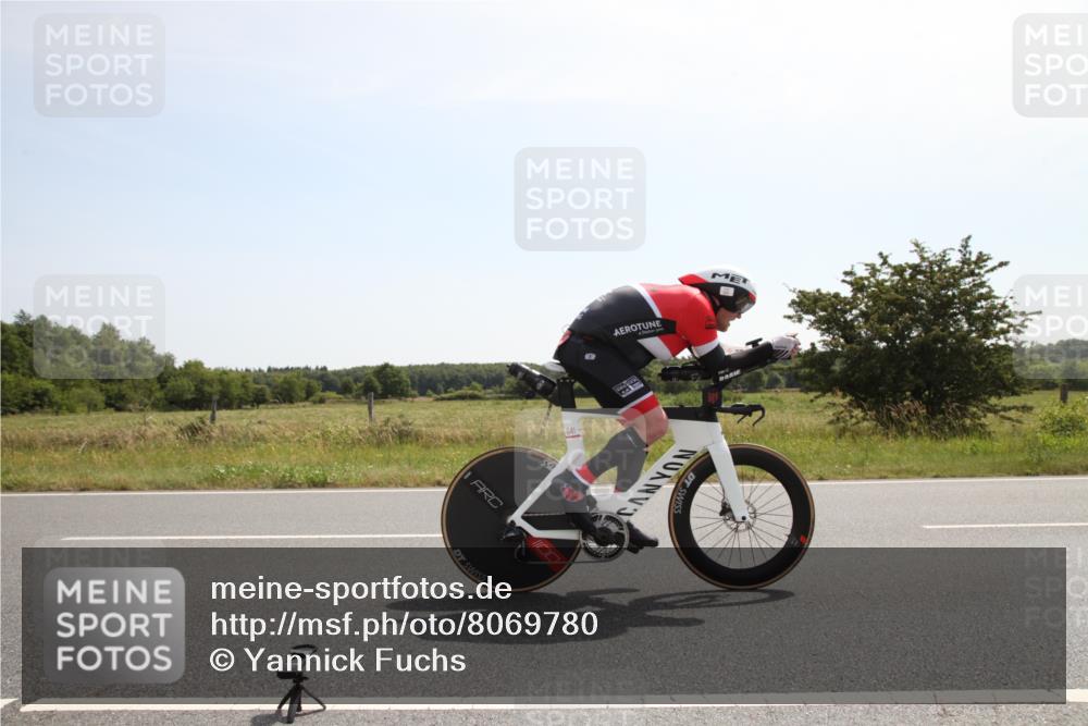 22.06.2025 - Viking Triathlon Yannick Fuchs http://msf.ph/oto/8069780 22.06.2025 11:38:21 Radfahren 255, 489, 641 meine-sportfotos.de