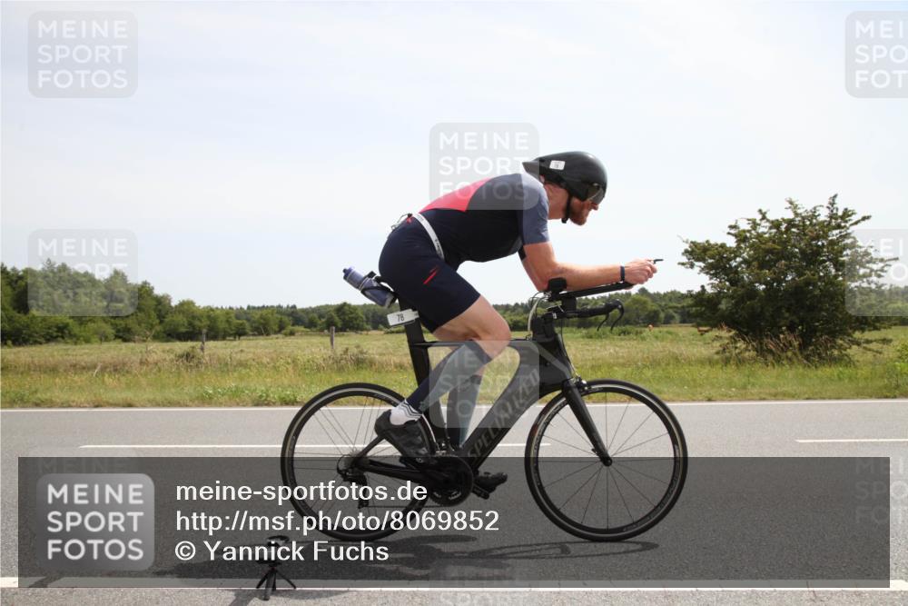 22.06.2025 - Viking Triathlon Yannick Fuchs http://msf.ph/oto/8069852 22.06.2025 12:12:59 Radfahren 78, 337 meine-sportfotos.de