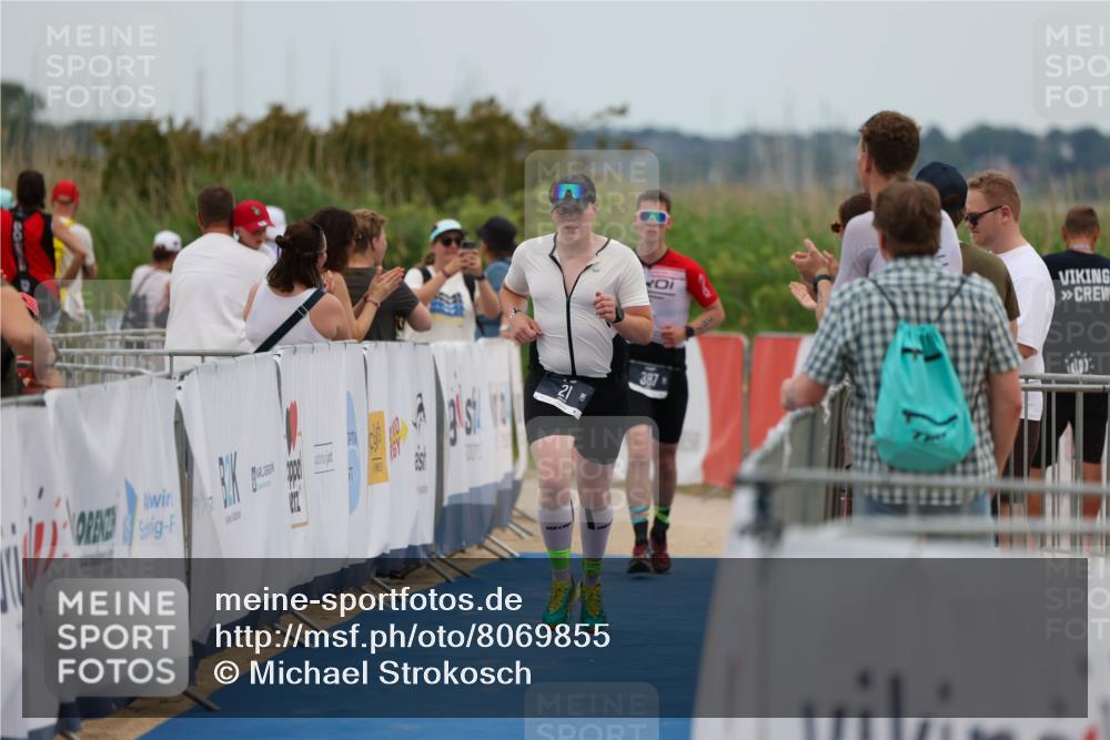 22.06.2025 - Viking Triathlon Michael Strokosch http://msf.ph/oto/8069855 22.06.2025 15:19:34 Ziel 21, 358 meine-sportfotos.de
