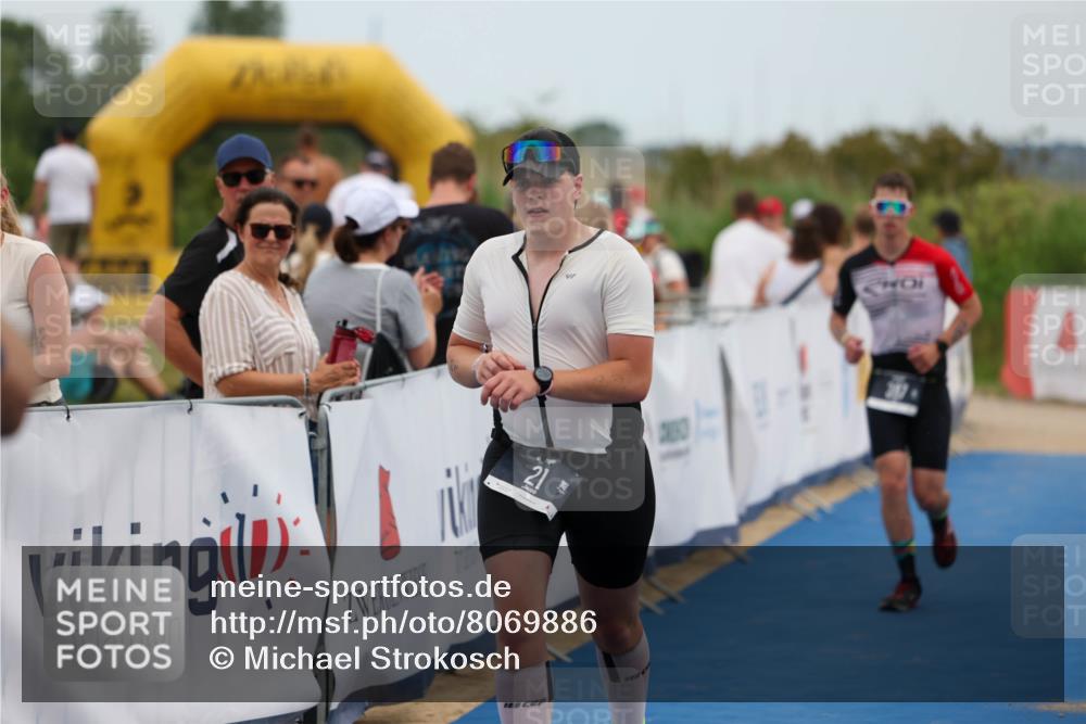 22.06.2025 - Viking Triathlon Michael Strokosch http://msf.ph/oto/8069886 22.06.2025 15:19:38 Ziel 21, 387 meine-sportfotos.de