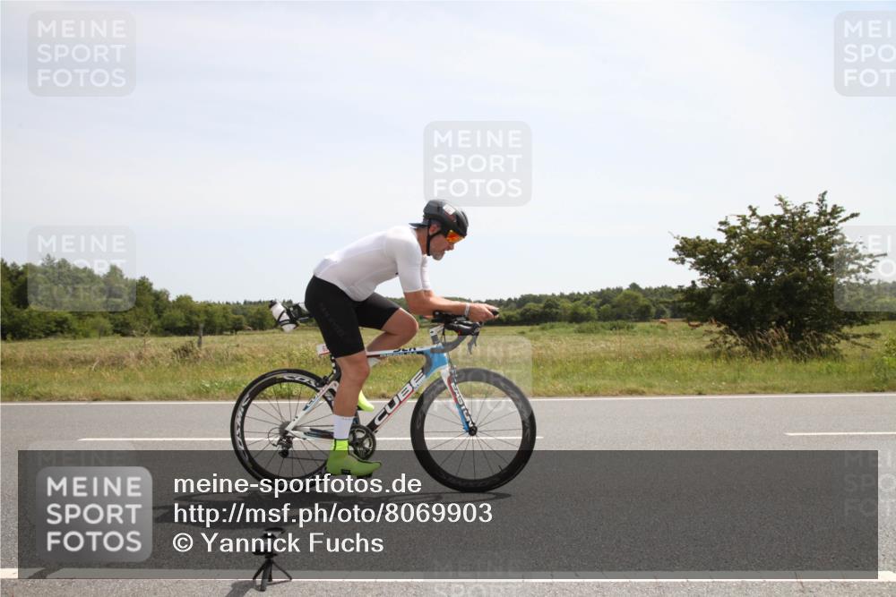 22.06.2025 - Viking Triathlon Yannick Fuchs http://msf.ph/oto/8069903 22.06.2025 12:13:33 Radfahren 8, 163, 281, 288, 352, 487, 638, 660 meine-sportfotos.de