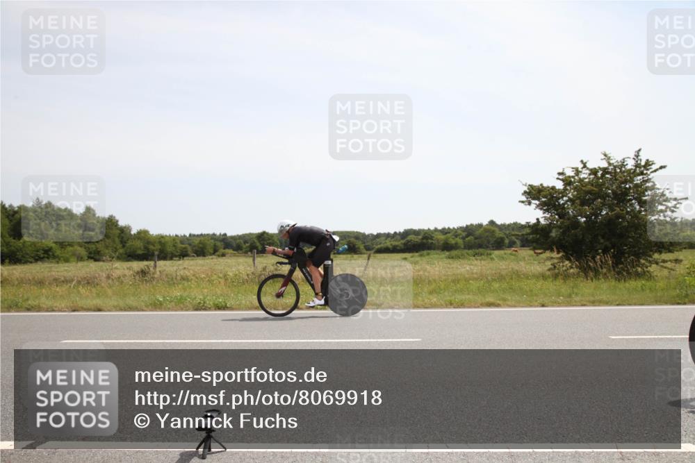 22.06.2025 - Viking Triathlon Yannick Fuchs http://msf.ph/oto/8069918 22.06.2025 12:13:35 Radfahren 8, 163, 281, 288, 311, 352, 487, 638, 660 meine-sportfotos.de