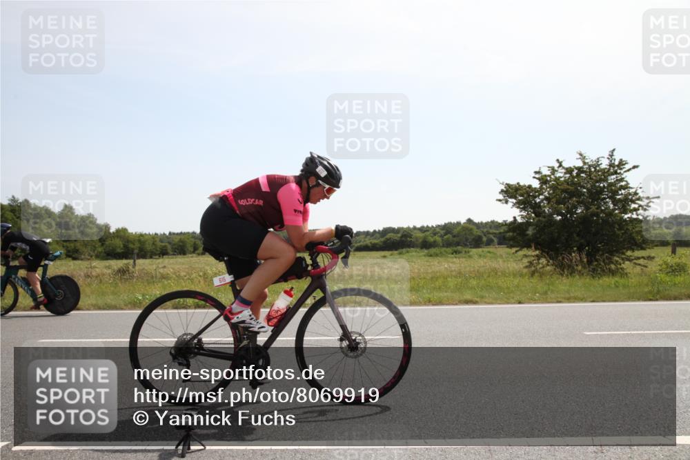 22.06.2025 - Viking Triathlon Yannick Fuchs http://msf.ph/oto/8069919 22.06.2025 11:39:23 Radfahren 64, 146, 175, 226, 615 meine-sportfotos.de