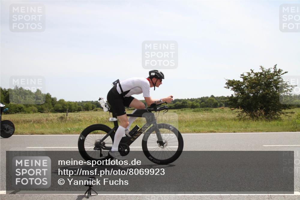 22.06.2025 - Viking Triathlon Yannick Fuchs http://msf.ph/oto/8069923 22.06.2025 12:13:36 Radfahren 8, 281, 288, 311, 352, 487, 638, 660 meine-sportfotos.de