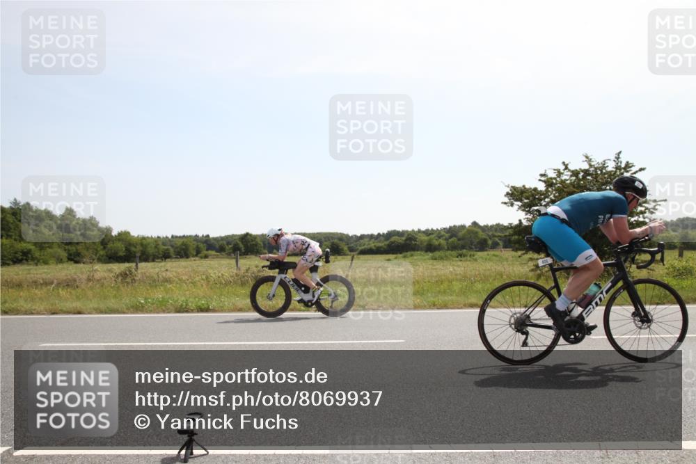 22.06.2025 - Viking Triathlon Yannick Fuchs http://msf.ph/oto/8069937 22.06.2025 11:39:27 Radfahren 133, 142, 175, 213, 224, 406, 615 meine-sportfotos.de