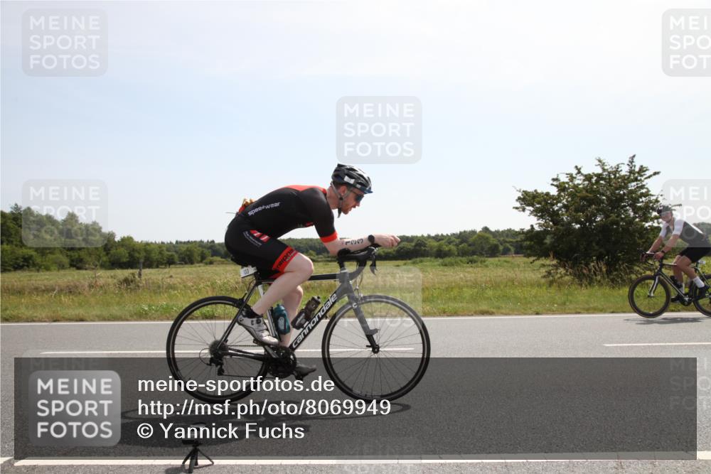 22.06.2025 - Viking Triathlon Yannick Fuchs http://msf.ph/oto/8069949 22.06.2025 11:39:29 Radfahren 133, 142, 175, 213, 224, 263, 406 meine-sportfotos.de