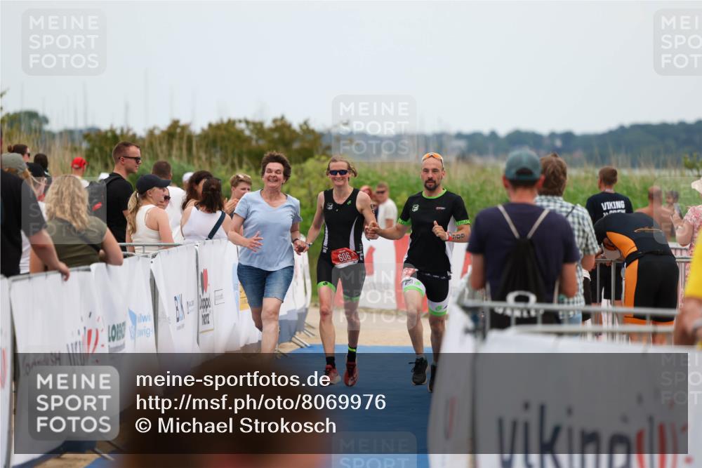 22.06.2025 - Viking Triathlon Michael Strokosch http://msf.ph/oto/8069976 22.06.2025 15:21:33 Ziel 606 meine-sportfotos.de