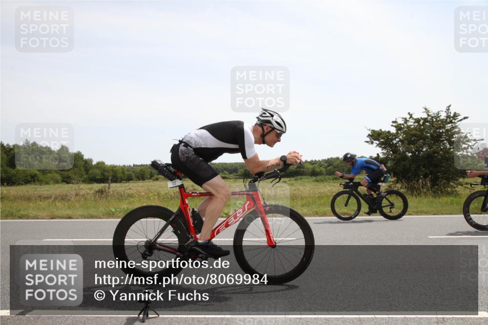 22.06.2025 - Viking Triathlon Yannick Fuchs http://msf.ph/oto/8069984 22.06.2025 12:14:01 Radfahren 28, 150, 172, 180, 184, 375, 513, 635, 645 meine-sportfotos.de