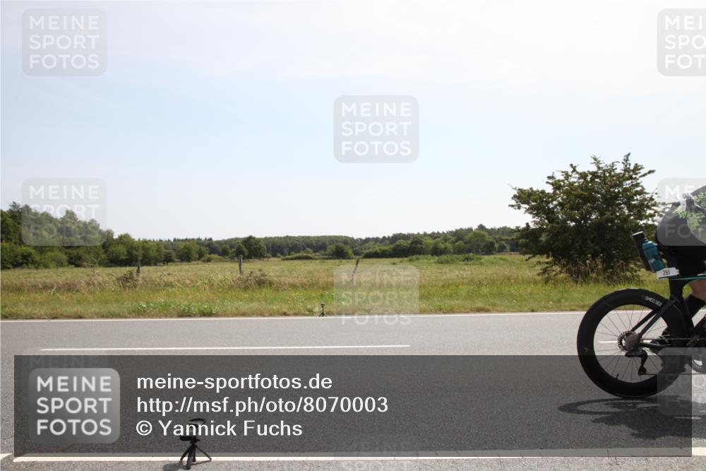 22.06.2025 - Viking Triathlon Yannick Fuchs http://msf.ph/oto/8070003 22.06.2025 11:39:43 Radfahren 261, 461, 546 meine-sportfotos.de