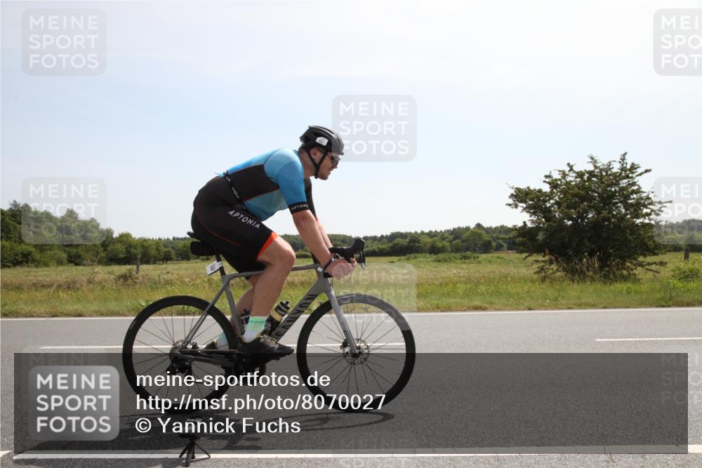 22.06.2025 - Viking Triathlon Yannick Fuchs http://msf.ph/oto/8070027 22.06.2025 11:39:50 Radfahren 19, 113, 377, 407, 467, 650 meine-sportfotos.de
