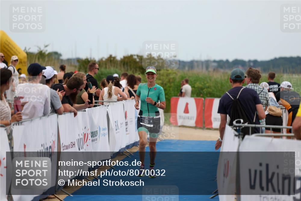 22.06.2025 - Viking Triathlon Michael Strokosch http://msf.ph/oto/8070032 22.06.2025 15:22:21 Ziel 65 meine-sportfotos.de