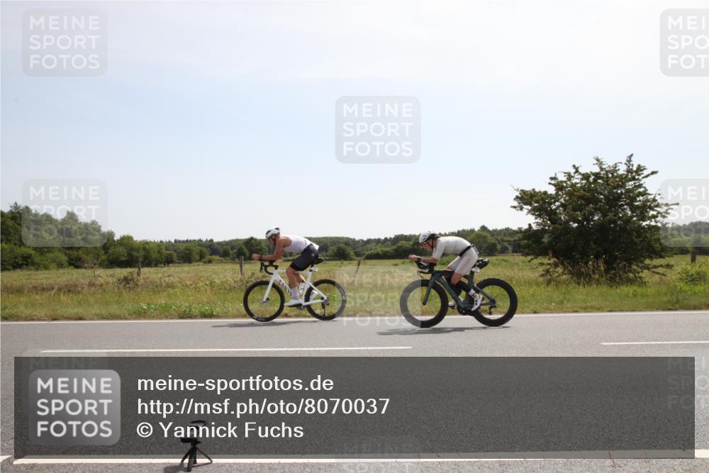 22.06.2025 - Viking Triathlon Yannick Fuchs http://msf.ph/oto/8070037 22.06.2025 11:39:54 Radfahren 19, 38, 123, 127, 377, 407, 467, 550 meine-sportfotos.de
