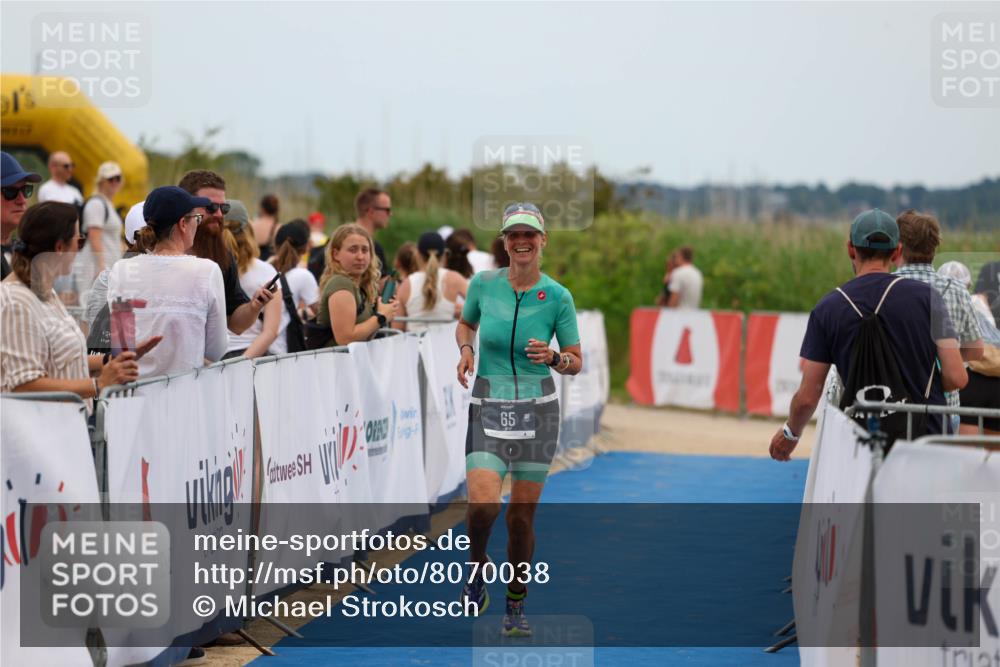 22.06.2025 - Viking Triathlon Michael Strokosch http://msf.ph/oto/8070038 22.06.2025 15:22:22 Ziel 65 meine-sportfotos.de