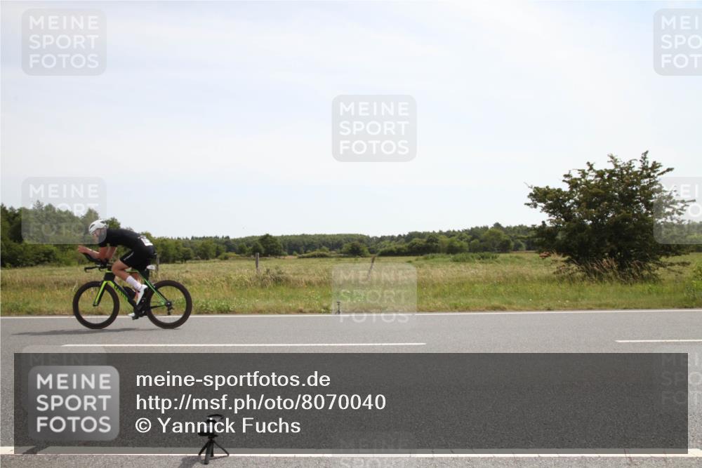 22.06.2025 - Viking Triathlon Yannick Fuchs http://msf.ph/oto/8070040 22.06.2025 12:14:15 Radfahren 77, 203, 634 meine-sportfotos.de