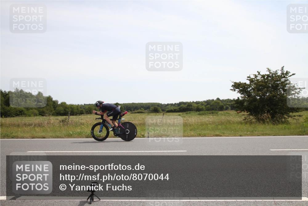 22.06.2025 - Viking Triathlon Yannick Fuchs http://msf.ph/oto/8070044 22.06.2025 12:14:23 Radfahren 125 meine-sportfotos.de