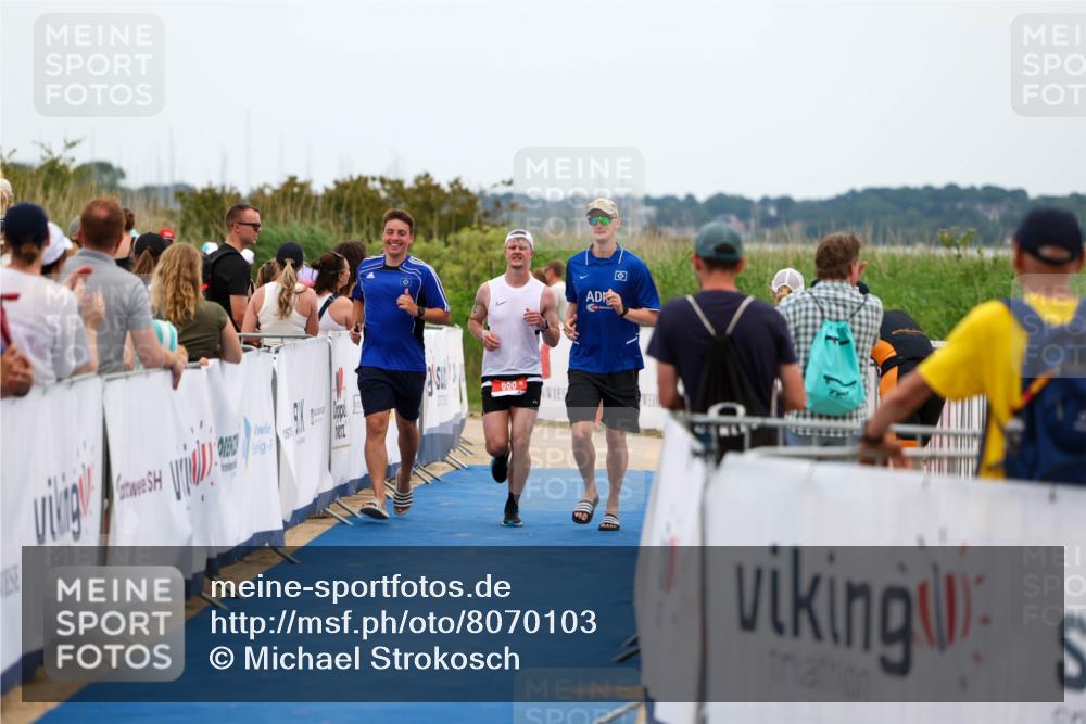 22.06.2025 - Viking Triathlon Michael Strokosch http://msf.ph/oto/8070103 22.06.2025 15:22:53 Ziel 658 meine-sportfotos.de