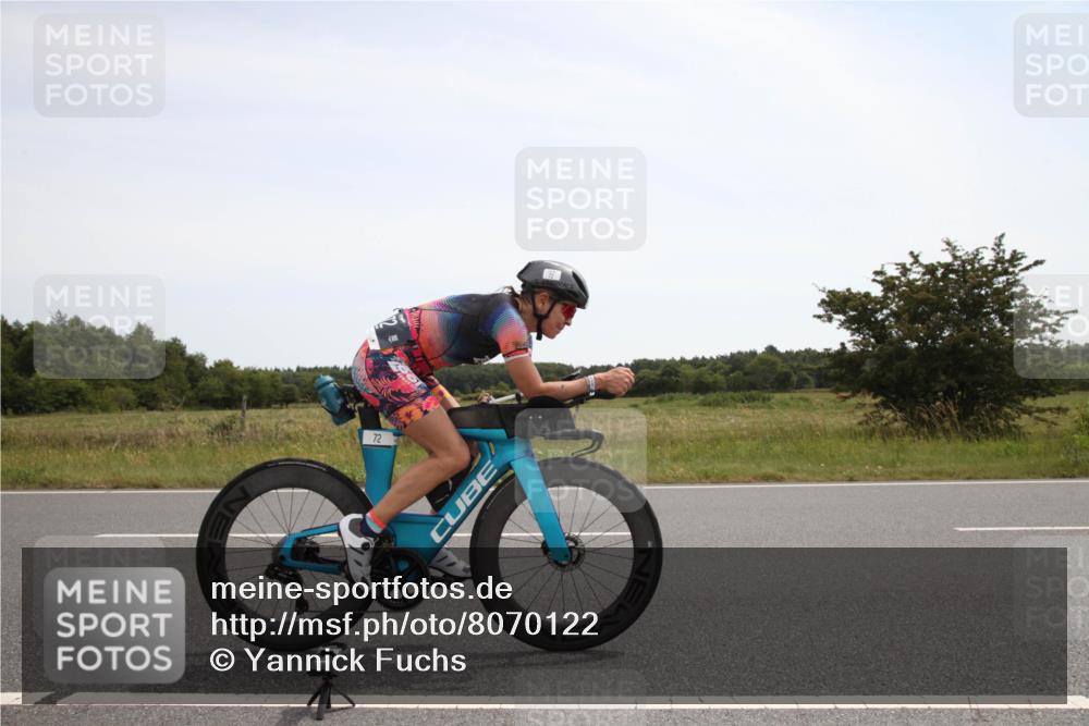 22.06.2025 - Viking Triathlon Yannick Fuchs http://msf.ph/oto/8070122 22.06.2025 12:15:02 Radfahren 72, 433, 553 meine-sportfotos.de