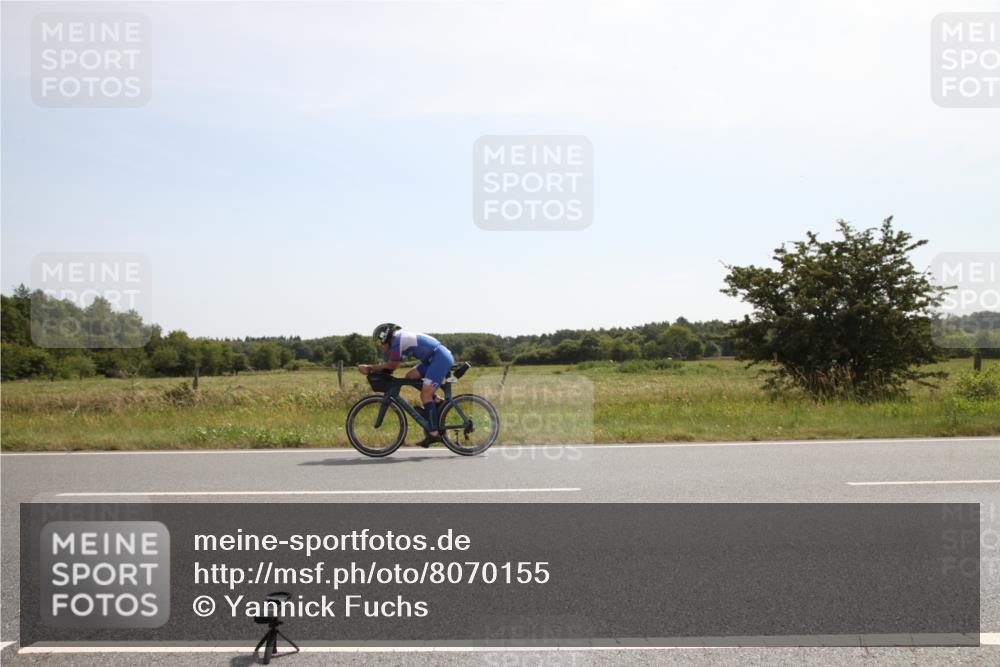 22.06.2025 - Viking Triathlon Yannick Fuchs http://msf.ph/oto/8070155 22.06.2025 11:40:22 Radfahren 135, 200 meine-sportfotos.de