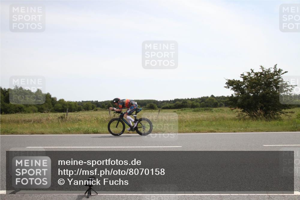 22.06.2025 - Viking Triathlon Yannick Fuchs http://msf.ph/oto/8070158 22.06.2025 12:15:22 Radfahren 153, 355 meine-sportfotos.de