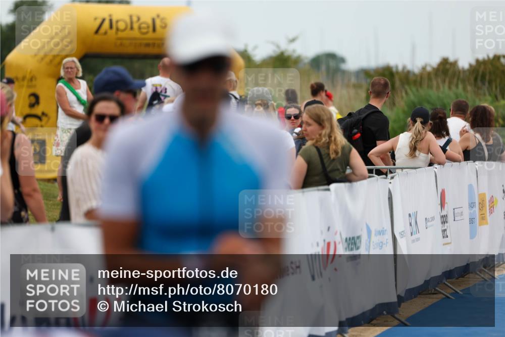 22.06.2025 - Viking Triathlon Michael Strokosch http://msf.ph/oto/8070180 22.06.2025 15:23:22 Ziel 158 meine-sportfotos.de