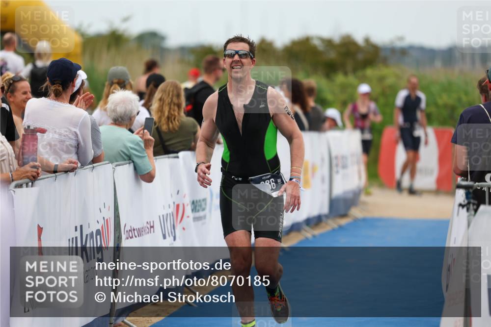 22.06.2025 - Viking Triathlon Michael Strokosch http://msf.ph/oto/8070185 22.06.2025 15:24:09 Ziel 366, 540 meine-sportfotos.de