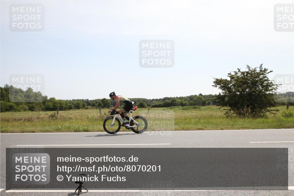 22.06.2025 - Viking Triathlon Yannick Fuchs http://msf.ph/oto/8070201 22.06.2025 11:40:43 Radfahren 50, 75, 170, 187, 208, 256, 296, 637 meine-sportfotos.de