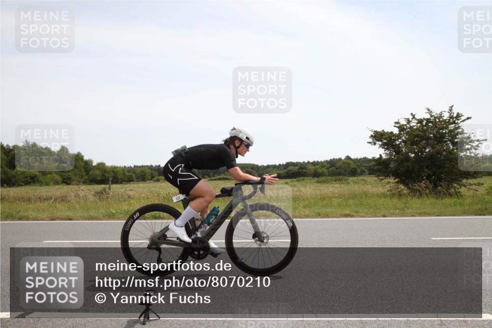 22.06.2025 - Viking Triathlon Yannick Fuchs http://msf.ph/oto/8070210 22.06.2025 12:16:04 Radfahren 132, 229, 284, 294, 370, 486, 510, 530 meine-sportfotos.de