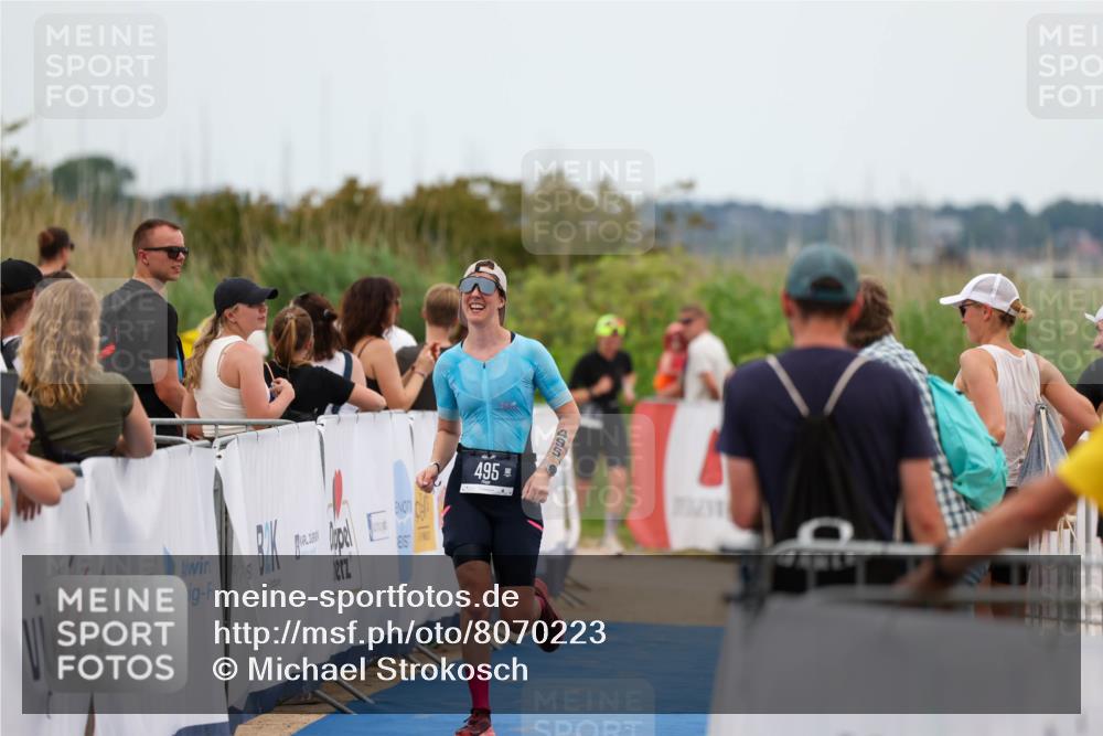 22.06.2025 - Viking Triathlon Michael Strokosch http://msf.ph/oto/8070223 22.06.2025 15:24:16 Ziel 366, 495 meine-sportfotos.de