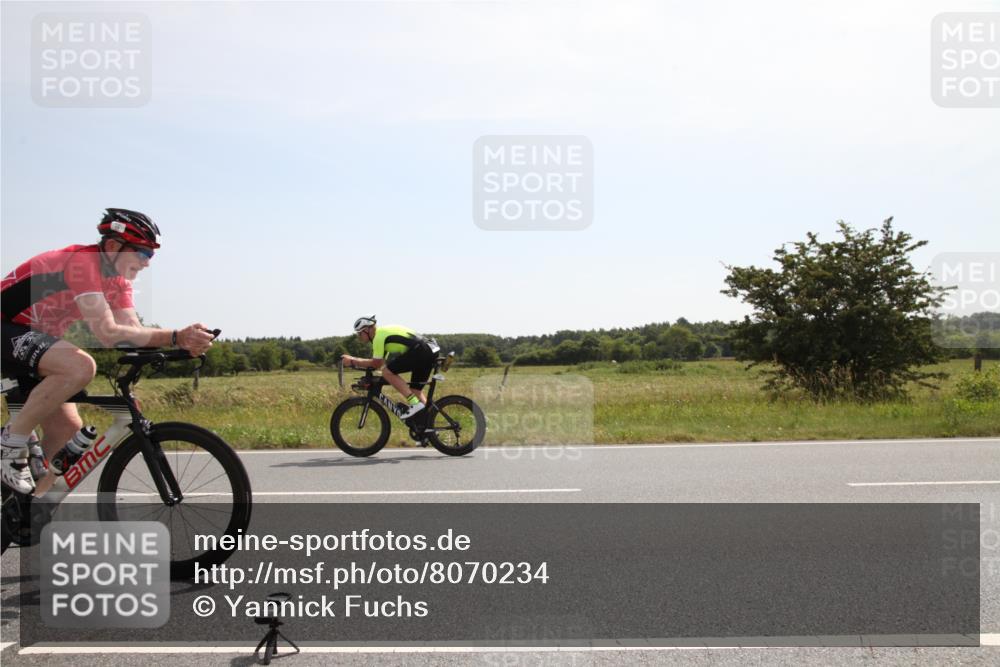 22.06.2025 - Viking Triathlon Yannick Fuchs http://msf.ph/oto/8070234 22.06.2025 11:40:50 Radfahren 39, 40, 158, 187, 209, 256, 312, 316, 428, 506, 557 meine-sportfotos.de