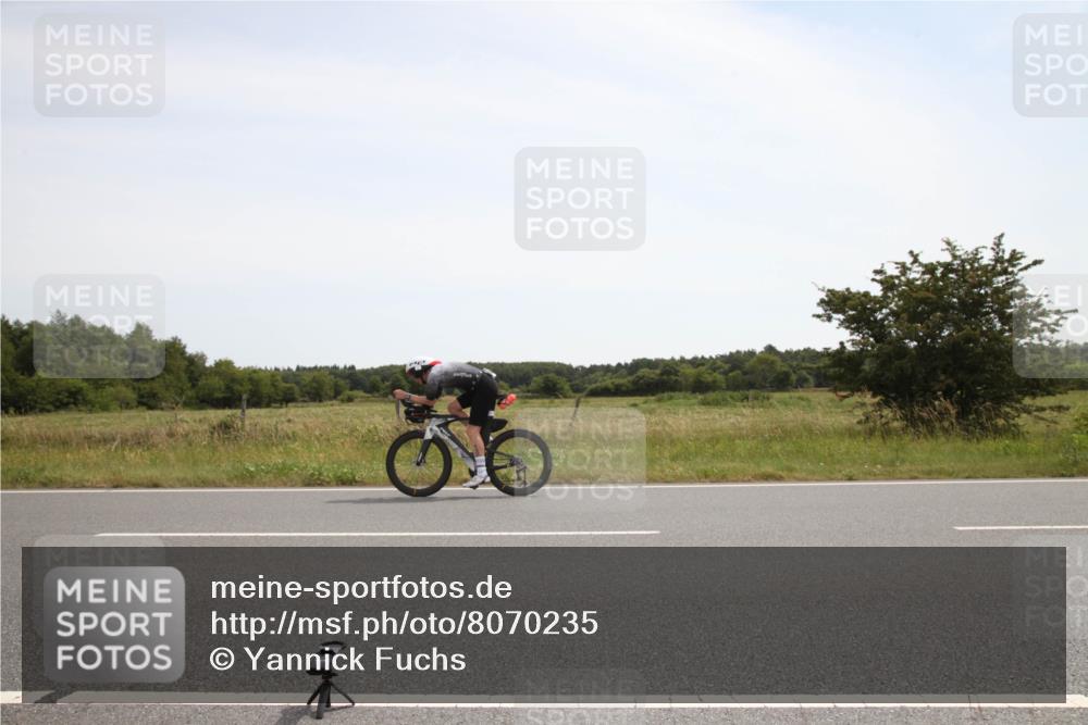 22.06.2025 - Viking Triathlon Yannick Fuchs http://msf.ph/oto/8070235 22.06.2025 12:16:09 Radfahren 95, 132, 229, 271, 294, 486, 510 meine-sportfotos.de