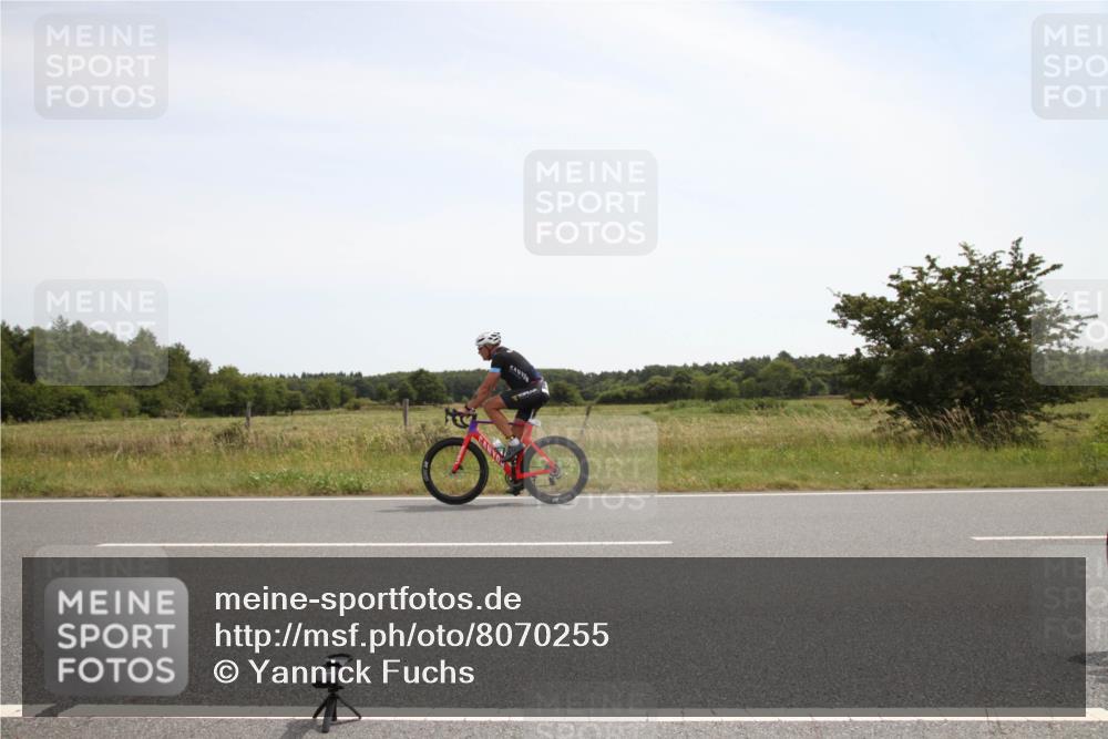 22.06.2025 - Viking Triathlon Yannick Fuchs http://msf.ph/oto/8070255 22.06.2025 12:16:16 Radfahren 30, 331, 348, 359, 505 meine-sportfotos.de