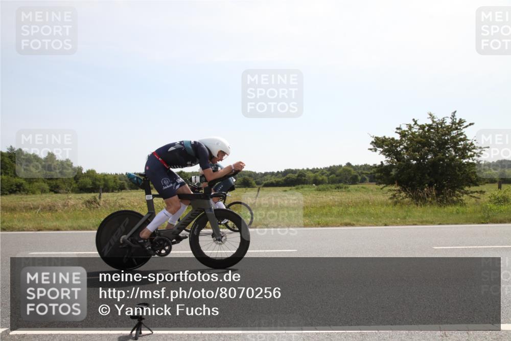22.06.2025 - Viking Triathlon Yannick Fuchs http://msf.ph/oto/8070256 22.06.2025 11:40:53 Radfahren 39, 40, 158, 209, 316, 428, 503, 507, 557 meine-sportfotos.de