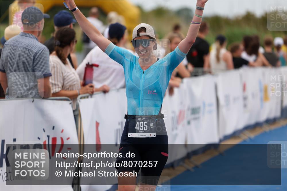 22.06.2025 - Viking Triathlon Michael Strokosch http://msf.ph/oto/8070257 22.06.2025 15:24:20 Ziel 495 meine-sportfotos.de