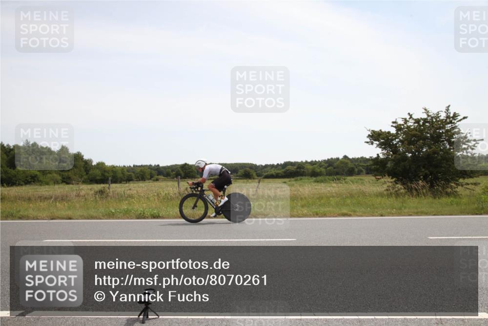22.06.2025 - Viking Triathlon Yannick Fuchs http://msf.ph/oto/8070261 22.06.2025 12:16:16 Radfahren 30, 331, 348, 359, 505 meine-sportfotos.de