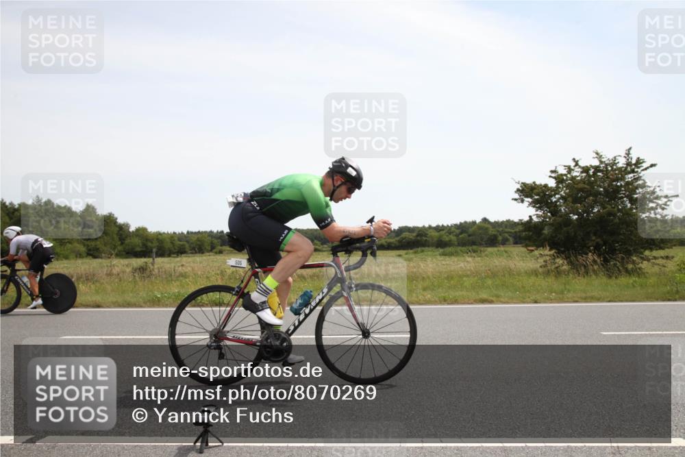 22.06.2025 - Viking Triathlon Yannick Fuchs http://msf.ph/oto/8070269 22.06.2025 12:16:17 Radfahren 30, 331, 348, 359, 505 meine-sportfotos.de