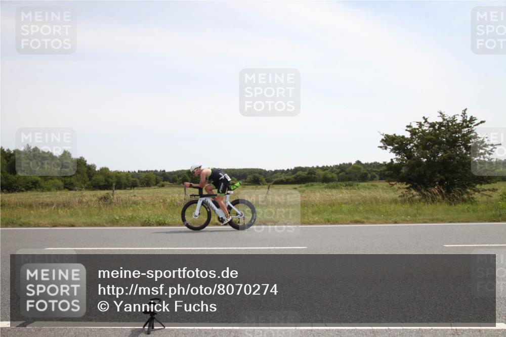 22.06.2025 - Viking Triathlon Yannick Fuchs http://msf.ph/oto/8070274 22.06.2025 12:16:18 Radfahren 30, 331, 348, 359, 505 meine-sportfotos.de