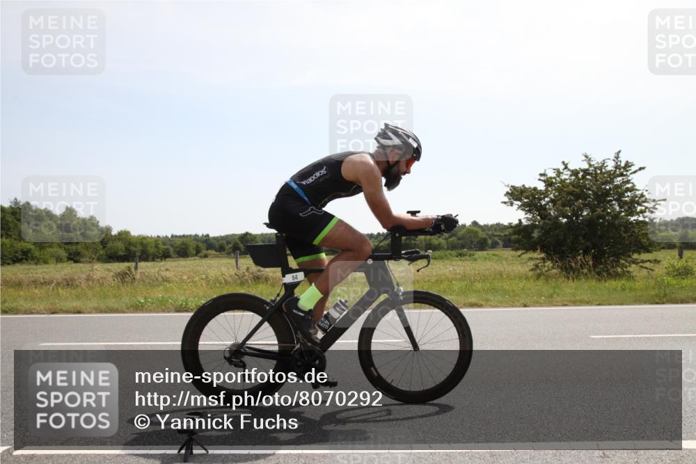 22.06.2025 - Viking Triathlon Yannick Fuchs http://msf.ph/oto/8070292 22.06.2025 11:41:10 Radfahren 84, 100, 101 meine-sportfotos.de