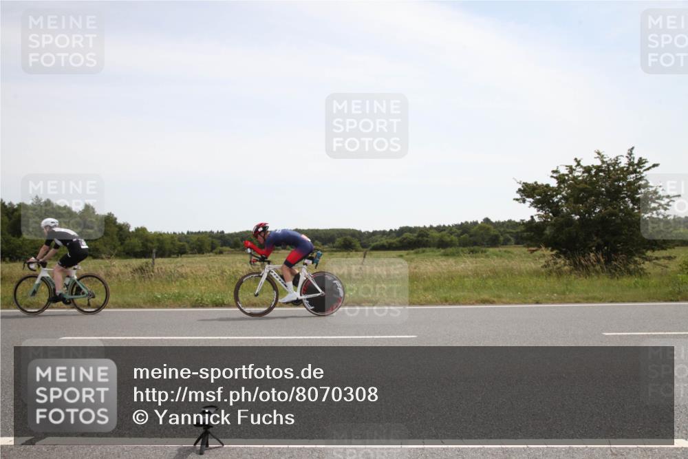 22.06.2025 - Viking Triathlon Yannick Fuchs http://msf.ph/oto/8070308 22.06.2025 12:16:49 Radfahren 431, 631, 655 meine-sportfotos.de