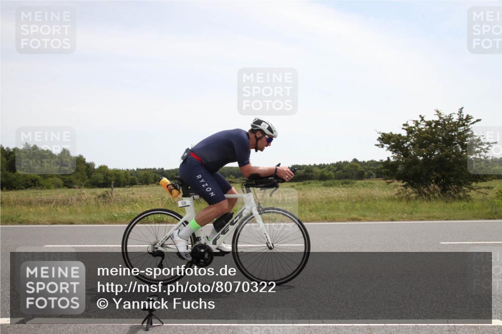 22.06.2025 - Viking Triathlon Yannick Fuchs http://msf.ph/oto/8070322 22.06.2025 12:16:58 Radfahren 17, 538, 626 meine-sportfotos.de