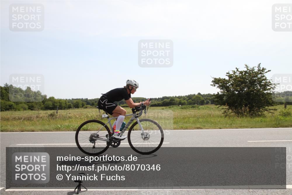 22.06.2025 - Viking Triathlon Yannick Fuchs http://msf.ph/oto/8070346 22.06.2025 11:41:29 Radfahren 60, 70, 233, 620 meine-sportfotos.de