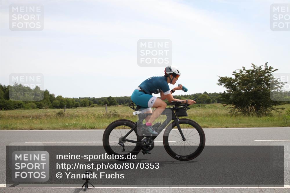 22.06.2025 - Viking Triathlon Yannick Fuchs http://msf.ph/oto/8070353 22.06.2025 12:17:19 Radfahren 165, 216, 324 meine-sportfotos.de
