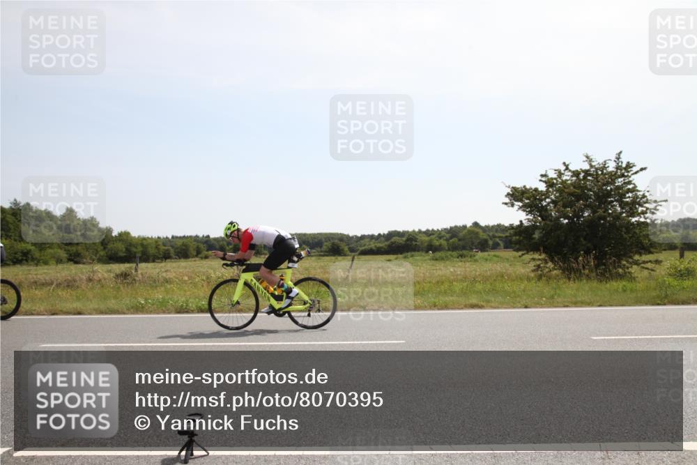22.06.2025 - Viking Triathlon Yannick Fuchs http://msf.ph/oto/8070395 22.06.2025 11:41:38 Radfahren 1, 47, 285, 303, 304, 387, 452, 455 meine-sportfotos.de
