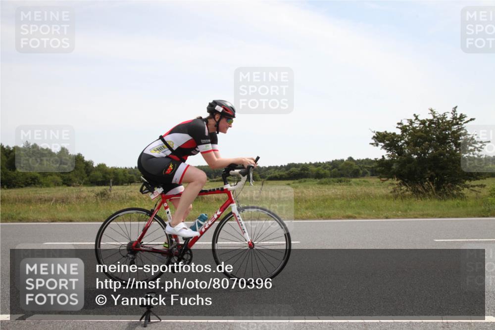 22.06.2025 - Viking Triathlon Yannick Fuchs http://msf.ph/oto/8070396 22.06.2025 12:17:42 Radfahren 44, 54, 58, 335, 357, 639 meine-sportfotos.de