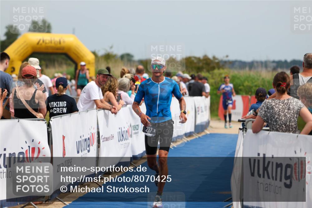 22.06.2025 - Viking Triathlon Michael Strokosch http://msf.ph/oto/8070425 22.06.2025 14:54:19 Ziel 237 meine-sportfotos.de