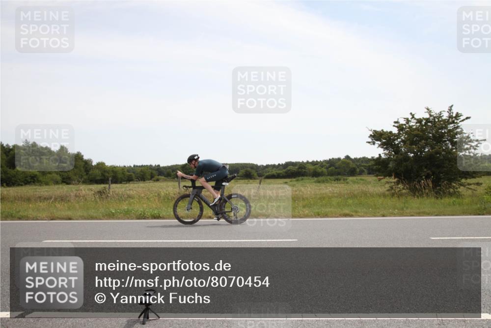 22.06.2025 - Viking Triathlon Yannick Fuchs http://msf.ph/oto/8070454 22.06.2025 12:17:56 Radfahren 492, 509, 653 meine-sportfotos.de