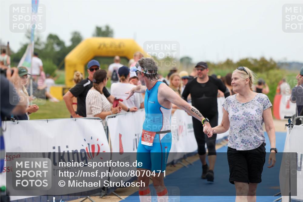 22.06.2025 - Viking Triathlon Michael Strokosch http://msf.ph/oto/8070471 22.06.2025 15:25:16 Ziel 626 meine-sportfotos.de