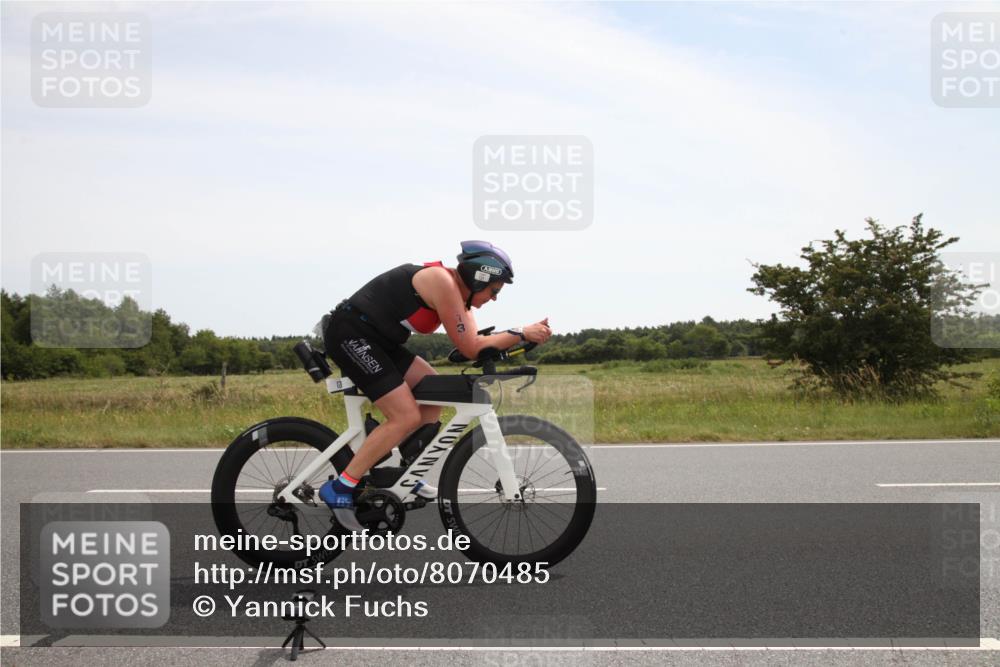 22.06.2025 - Viking Triathlon Yannick Fuchs http://msf.ph/oto/8070485 22.06.2025 12:18:11 Radfahren 79, 131, 408 meine-sportfotos.de