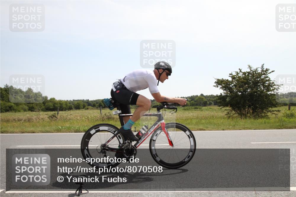 22.06.2025 - Viking Triathlon Yannick Fuchs http://msf.ph/oto/8070508 22.06.2025 11:42:23 Radfahren 205 meine-sportfotos.de