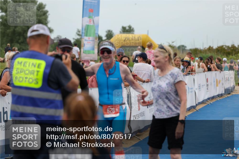 22.06.2025 - Viking Triathlon Michael Strokosch http://msf.ph/oto/8070517 22.06.2025 15:25:21 Ziel 91, 626 meine-sportfotos.de